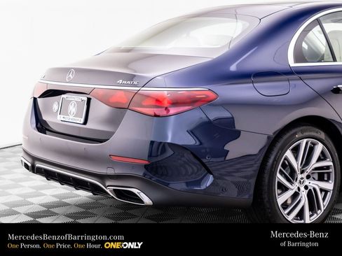 New 2026 Mercedes-Benz E 350 4MATIC Sedan image 42