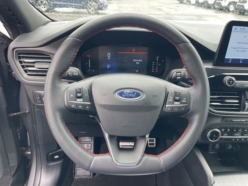 Used 2024 Ford Escape ST-Line w/ Cold Weather Package image 15