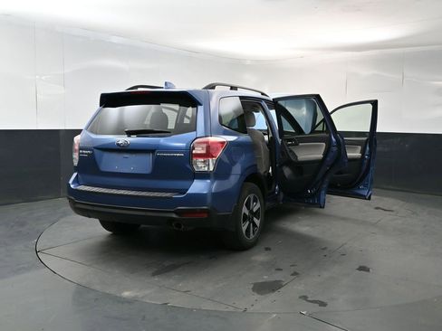 Used 2018 Subaru Forester 2.5i Limited AWD/4WD image 29