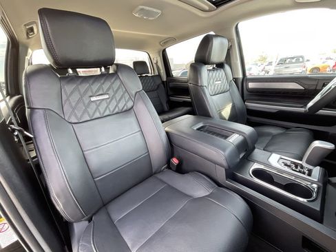 Used 2018 Toyota Tundra Platinum image 21
