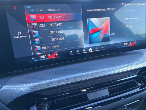 Used 2025 BMW M440i Coupe image 23