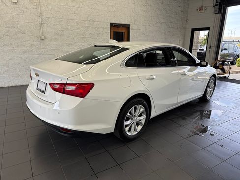 Used 2024 Chevrolet Malibu LT FWD image 8