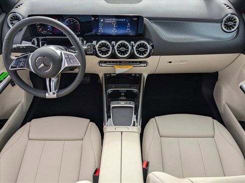 Certified 2025 Mercedes-Benz GLA 250 GLA 250 image 13