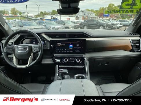 Certified 2025 GMC Sierra 1500 Denali w/ Denali Reserve Package AWD/4WD image 12