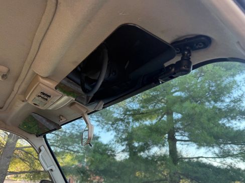 Used 1996 Lexus LX 450 4WD image 74