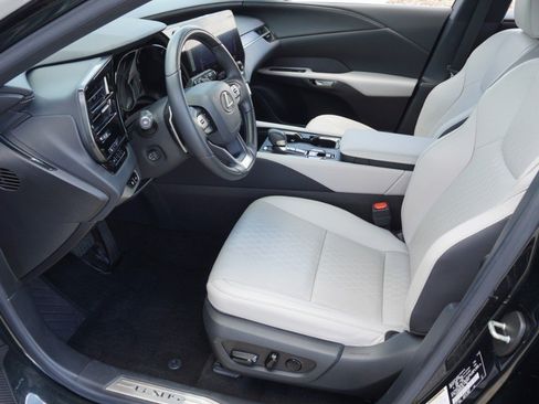 Certified 2023 Lexus RX 350 Premium Plus w/ Cold Area Package FWD image 13