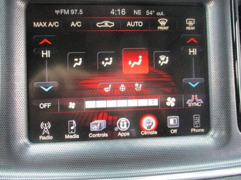 Used 2015 Dodge Challenger SXT Plus w/ Sound Group II image 7
