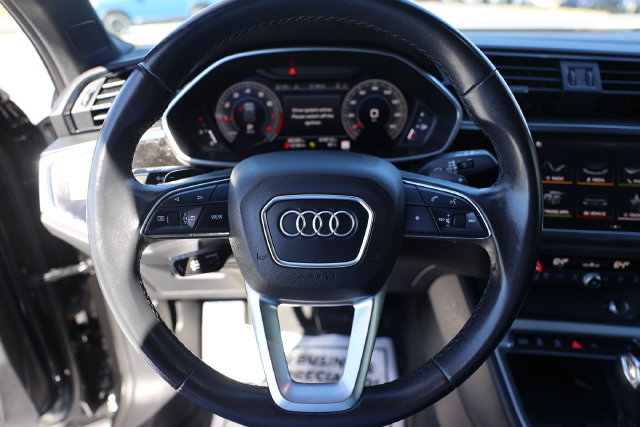 Used 2024 Audi Q3 2.0T Premium Plus AWD/4WD image 19