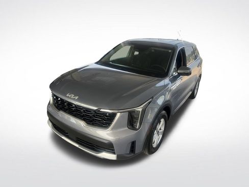 Certified 2024 Kia Sorento LX FWD image 34