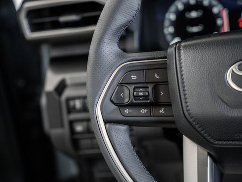 New 2025 Toyota 4Runner Limited image 31