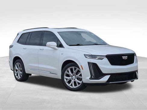 Used 2020 Cadillac XT6 Sport AWD/4WD image 1