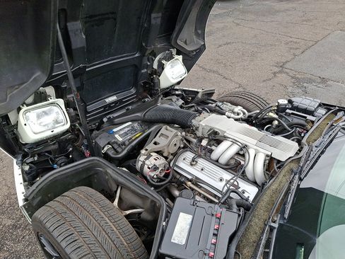 Used 1991 Chevrolet Corvette Convertible RWD image 28