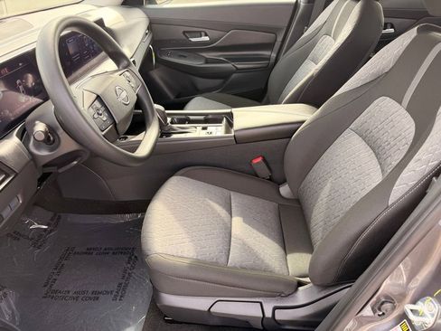 New 2026 Nissan Sentra SV w/ Floor Mat Package FWD image 8