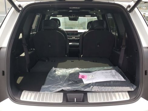 New 2027 Kia Telluride LX FWD image 7