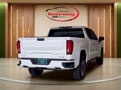 Used 2024 GMC Sierra 1500 AT4 w/ Technology Package AWD/4WD image 7