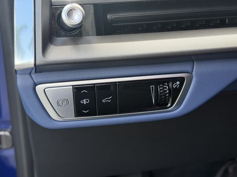 Certified 2026 Cadillac Vistiq Premium Luxury w/ LPO, Floor Liner Package AWD/4WD image 30