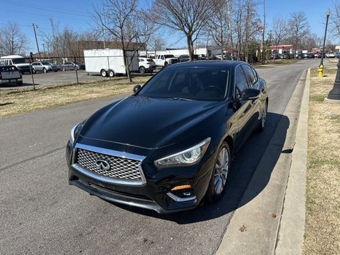 Used 2020 INFINITI Q50 Luxe w/ Essential Package (3.0T Luxe) image 6