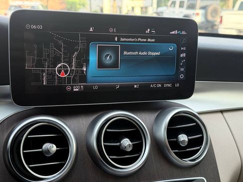 Used 2019 Mercedes-Benz C 300 4MATIC Sedan image 16
