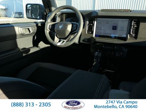 New 2025 Ford Bronco 4-Door image 25
