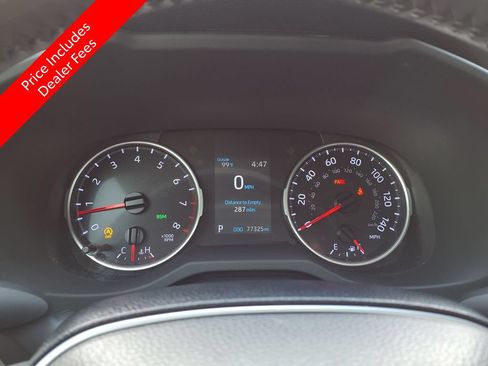 Used 2020 Toyota RAV4 XLE Premium FWD image 33