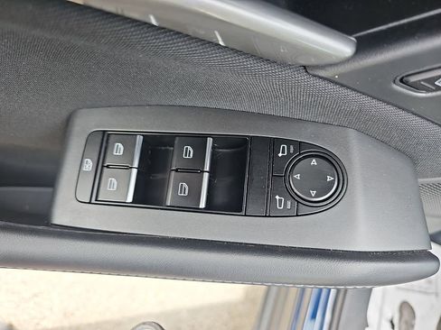 Used 2023 MAZDA CX-30 AWD 2.5 S image 32