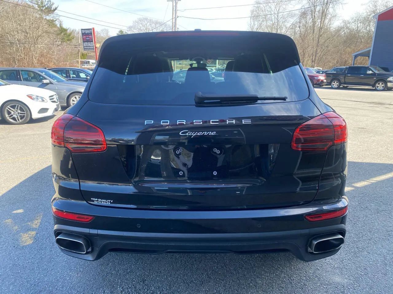 Used 2017 Porsche Cayenne Platinum Edition AWD/4WD image 5