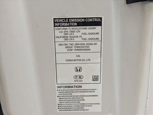 Used 2023 Honda Pilot Touring image 28
