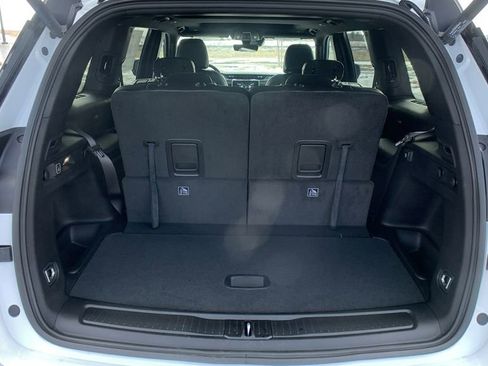 New 2025 Jeep Grand Cherokee L Altitude image 26