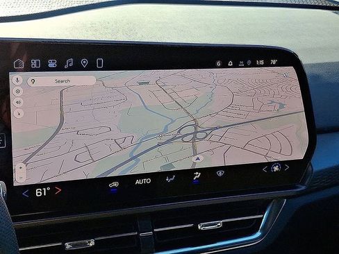 New 2026 Chevrolet Equinox EV LT image 11