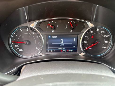Used 2024 Chevrolet Equinox RS AWD/4WD image 20