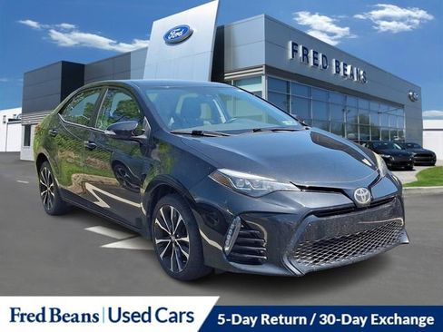 Used 2017 Toyota Corolla SE w/ Carpet Mat Package (TMS) FWD image 1