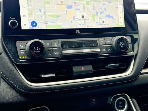 Used 2025 Toyota Grand Highlander AWD Hybrid image 36