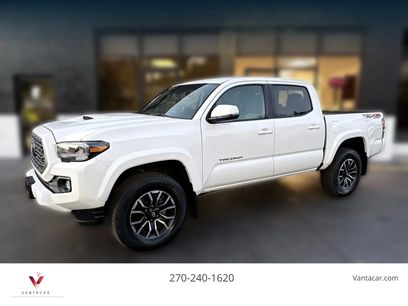 Used 2022 Toyota Tacoma TRD Sport w/ Technology Package
