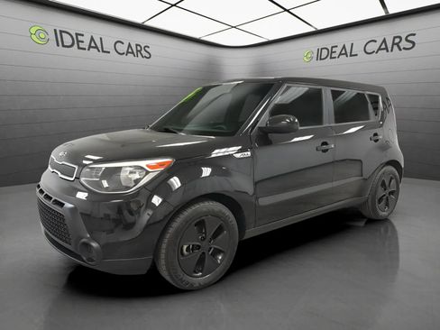 Used 2016 Kia Soul FWD image 1