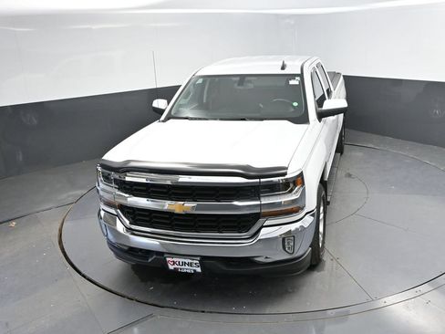 Used 2016 Chevrolet Silverado 1500 LT w/ All Star Edition AWD/4WD image 31