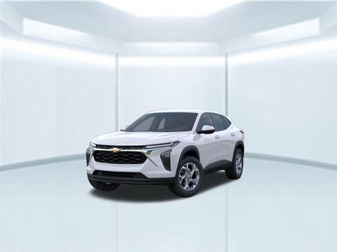 New 2026 Chevrolet Trax LS w/ LS Convenience Package image 11