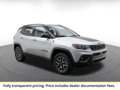 Used 2025 Jeep Compass Trailhawk