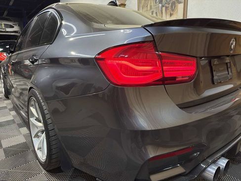 Used 2018 BMW M3 image 9