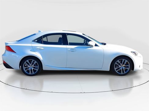 Used 2020 Lexus IS 300 300 image 4