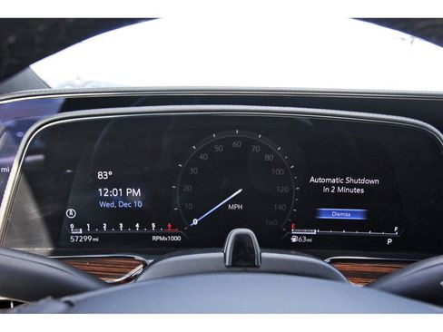 Certified 2023 Cadillac Escalade Premium Luxury image 13