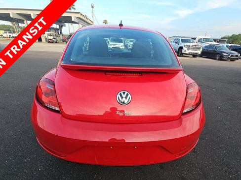 Used 2017 Volkswagen Beetle 1.8T Classic FWD image 5