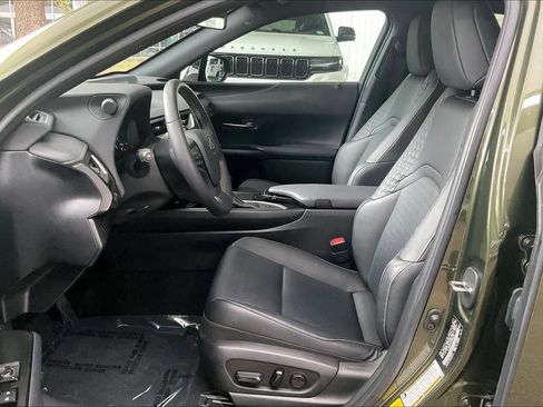 Used 2020 Lexus UX 250h w/ Accessory Package image 8