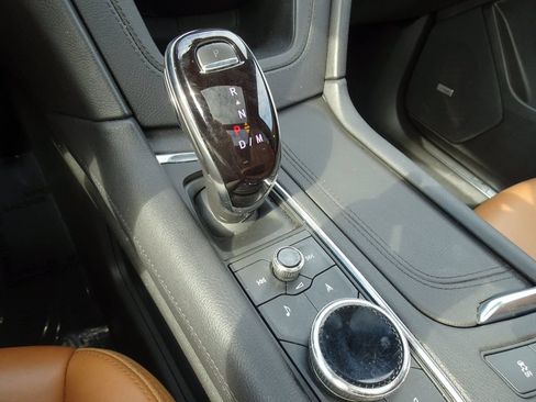 Used 2021 Cadillac XT5 Premium Luxury AWD/4WD image 18