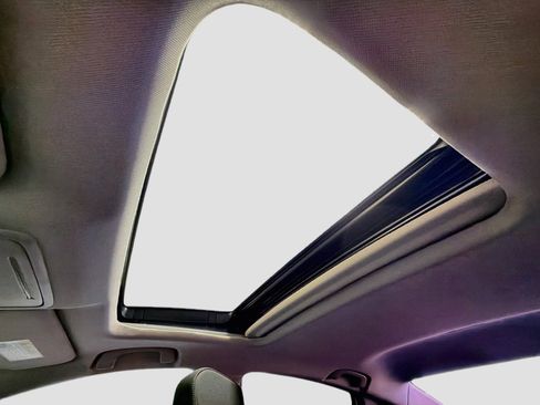 Used 2023 Honda Accord EX image 13