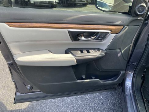 Used 2021 Honda CR-V Touring image 26