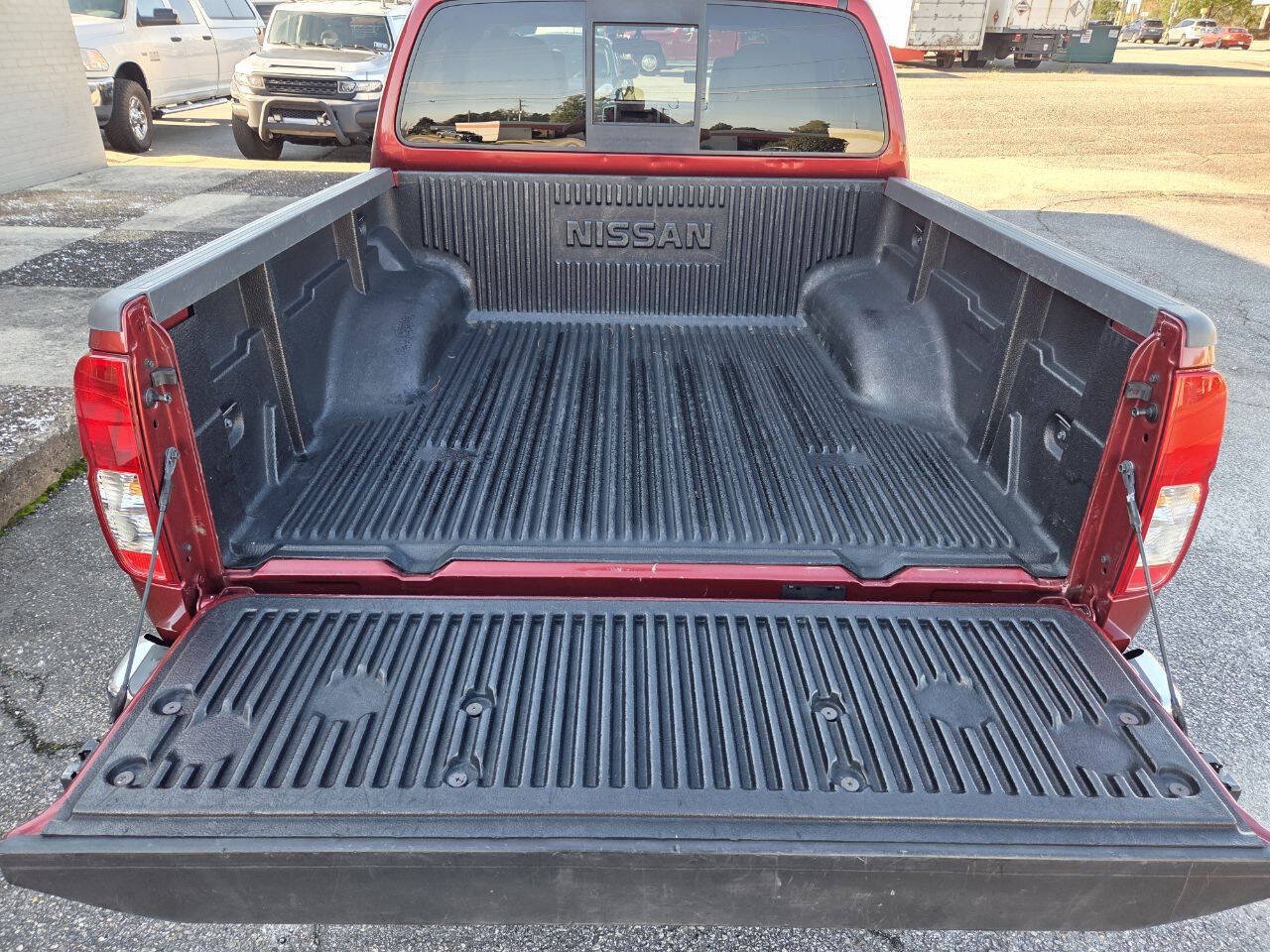 Used 2017 Nissan Frontier SV AWD/4WD image 6