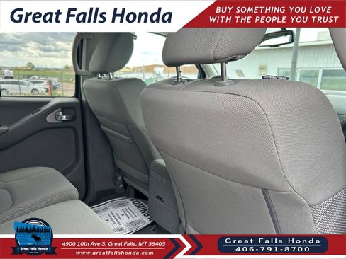 Used 2020 Nissan Frontier SV AWD/4WD image 24