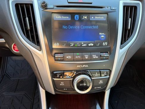 Used 2016 Acura TLX w/ Technology Package FWD image 6