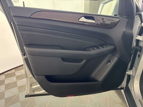 Used 2015 Mercedes-Benz ML 350 4MATIC image 14