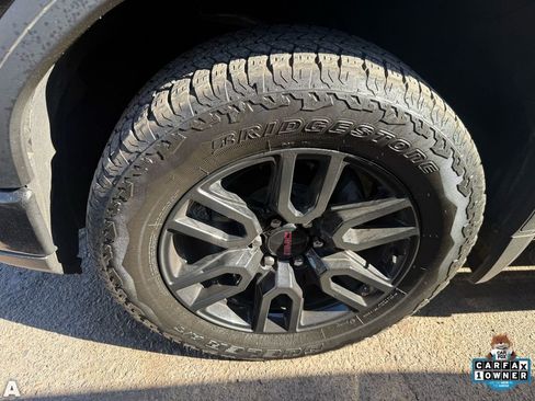 Used 2025 GMC Sierra 1500 Elevation w/ Elevation Premium Package image 6